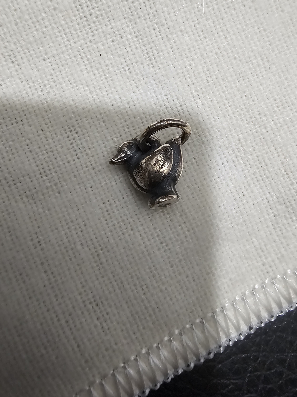 🦆✨ James Avery Duck Charm – Sterling Silver 925